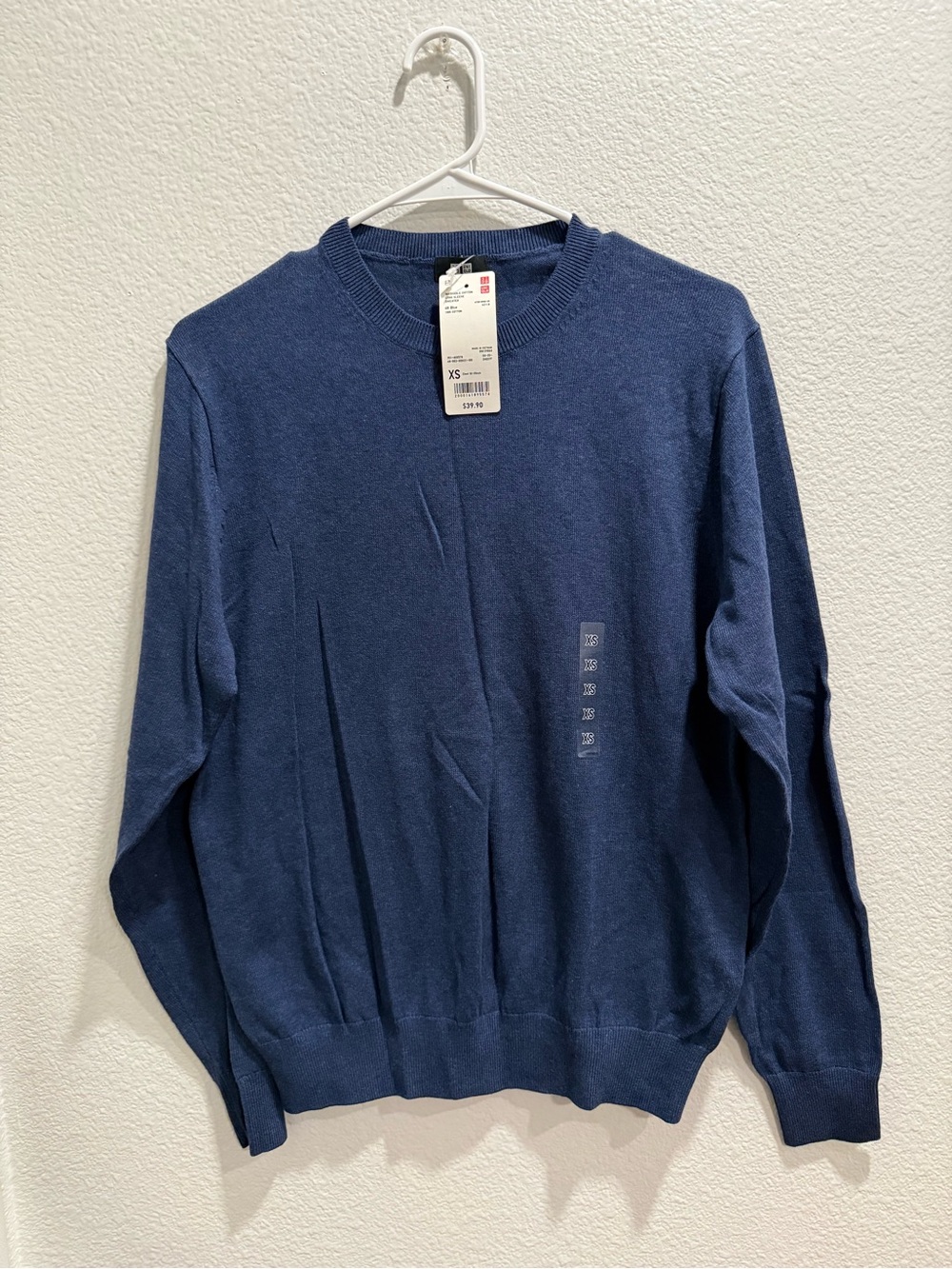 Uniqlo Crewneck Sweater - Navy
